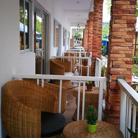 Chibel Summer Riverside Hotel เอลนิโด ภายนอก รูปภาพ
