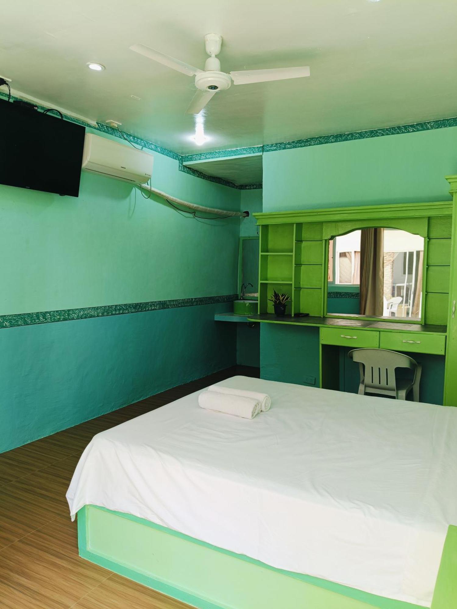 Chibel Summer Riverside Hotel เอลนิโด ภายนอก รูปภาพ