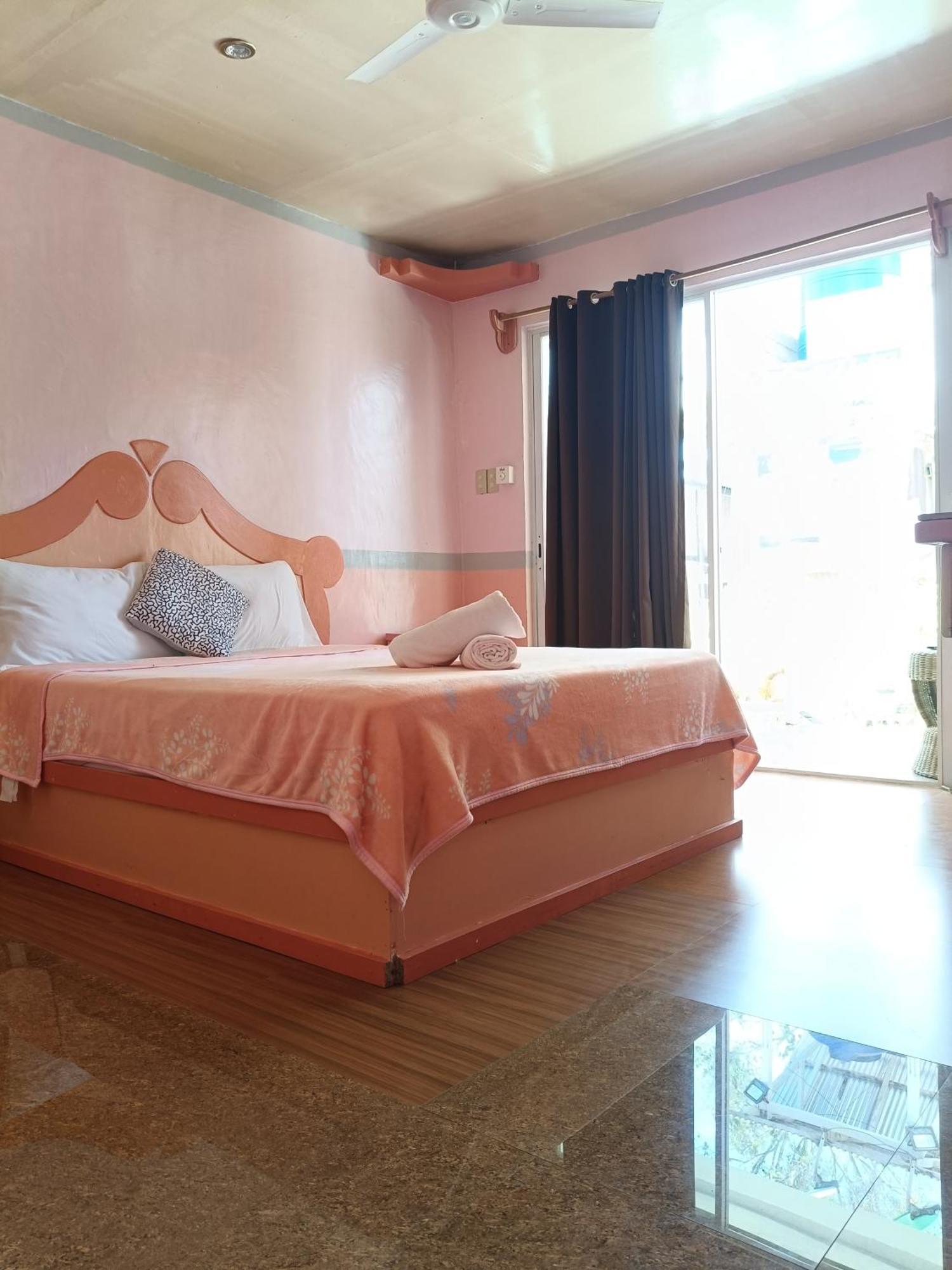 Chibel Summer Riverside Hotel เอลนิโด ภายนอก รูปภาพ
