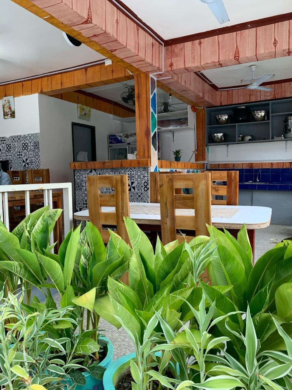 Chibel Summer Riverside Hotel เอลนิโด ภายนอก รูปภาพ