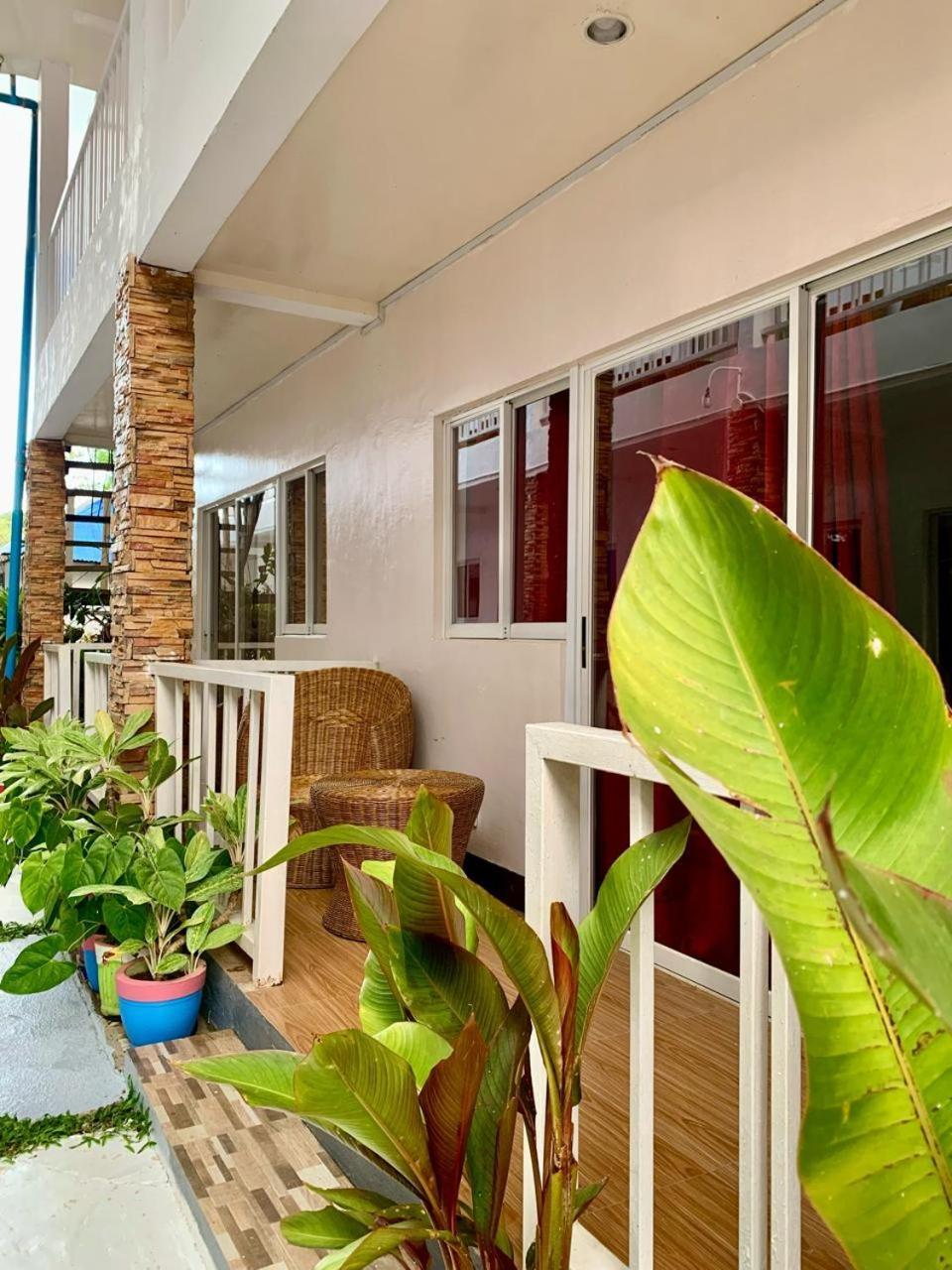Chibel Summer Riverside Hotel เอลนิโด ภายนอก รูปภาพ