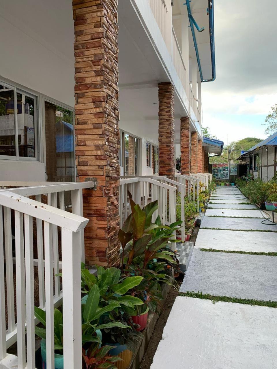 Chibel Summer Riverside Hotel เอลนิโด ภายนอก รูปภาพ