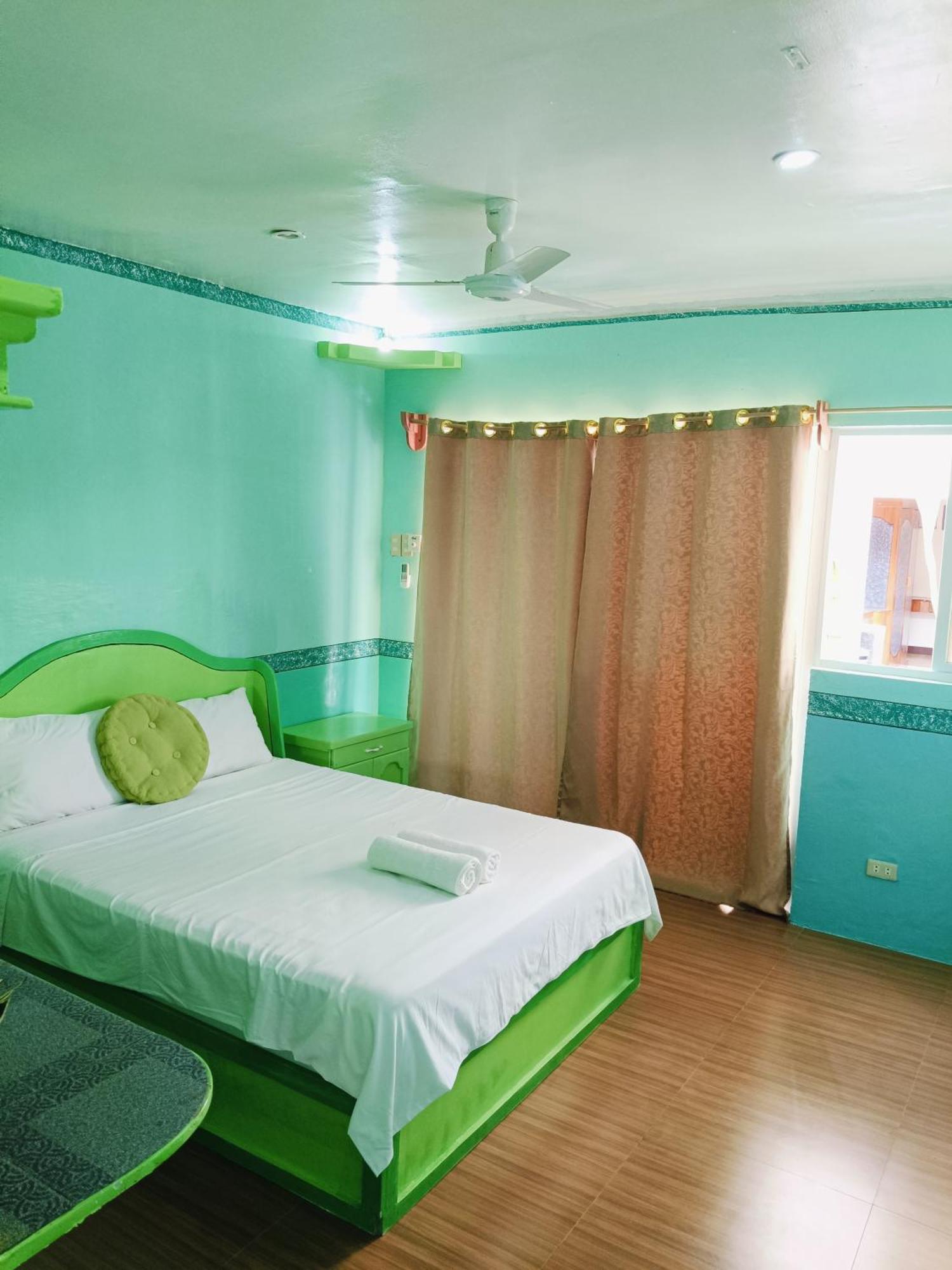 Chibel Summer Riverside Hotel เอลนิโด ภายนอก รูปภาพ